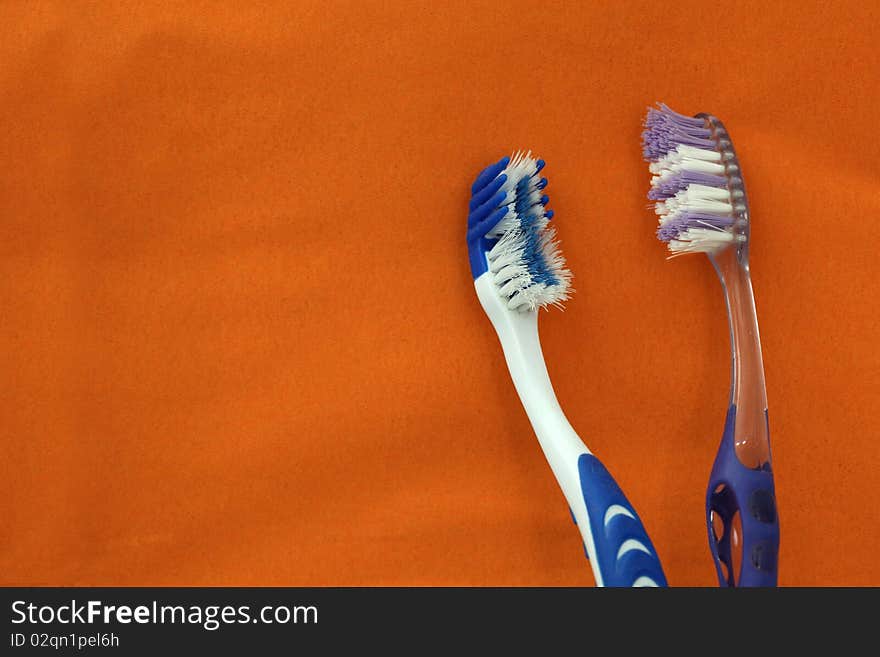 Toothbrushes in Love