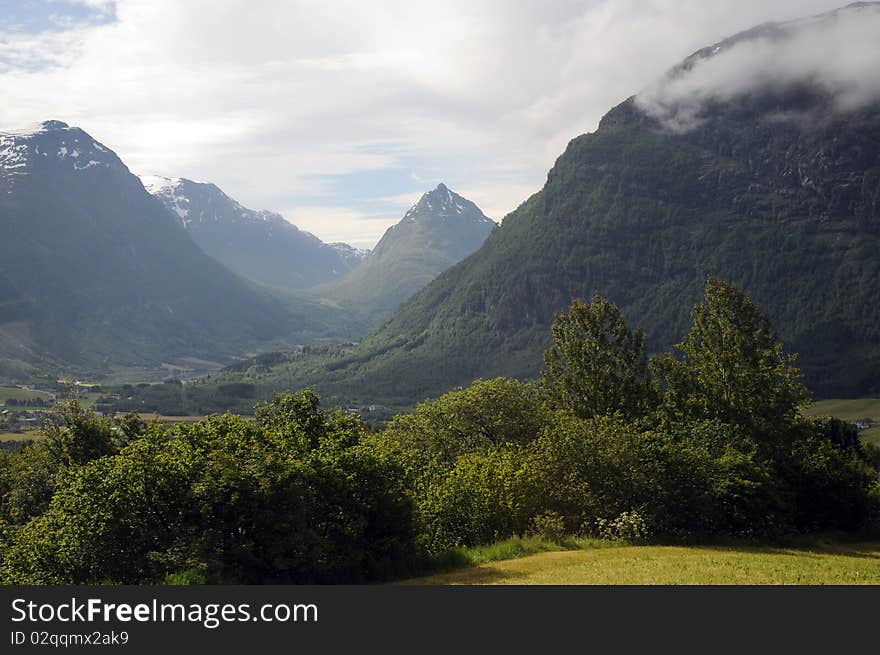 Stardalen valley, Norway