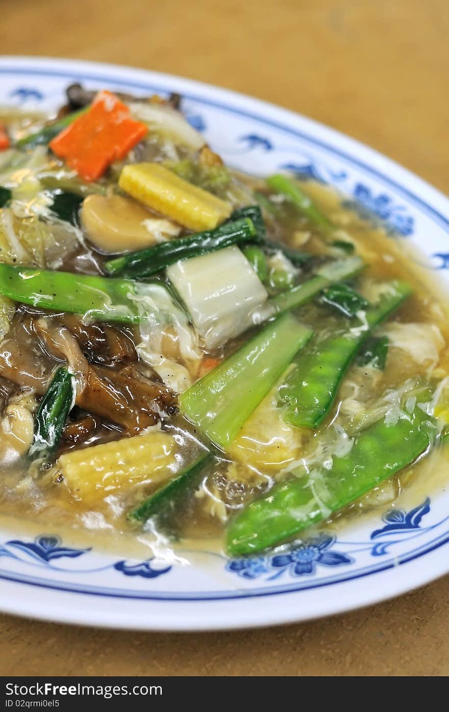 Asian style kway teow with healthy vegetables. Suitable for concepts such as diet and nutrition, healthy lifestyle, and food and beverage. Asian style kway teow with healthy vegetables. Suitable for concepts such as diet and nutrition, healthy lifestyle, and food and beverage.