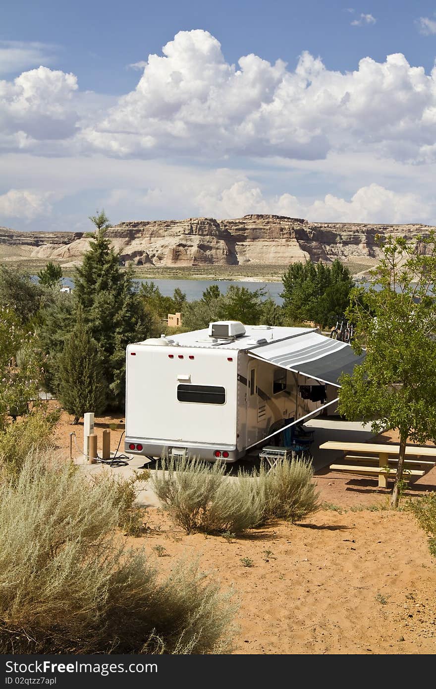 Desert camping in arizona near lake Powell