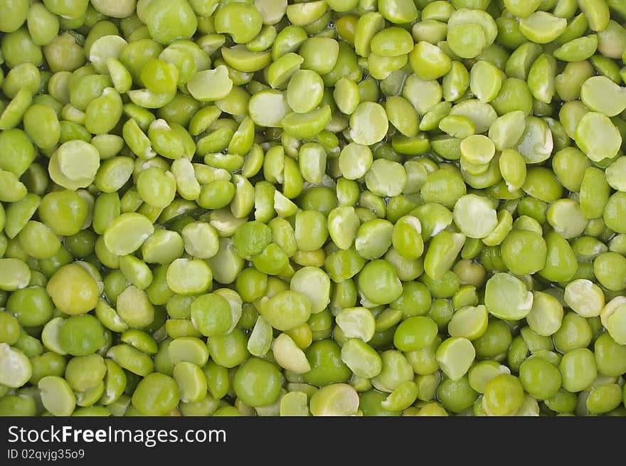 Split peas soaking ready for soup use. Split peas soaking ready for soup use