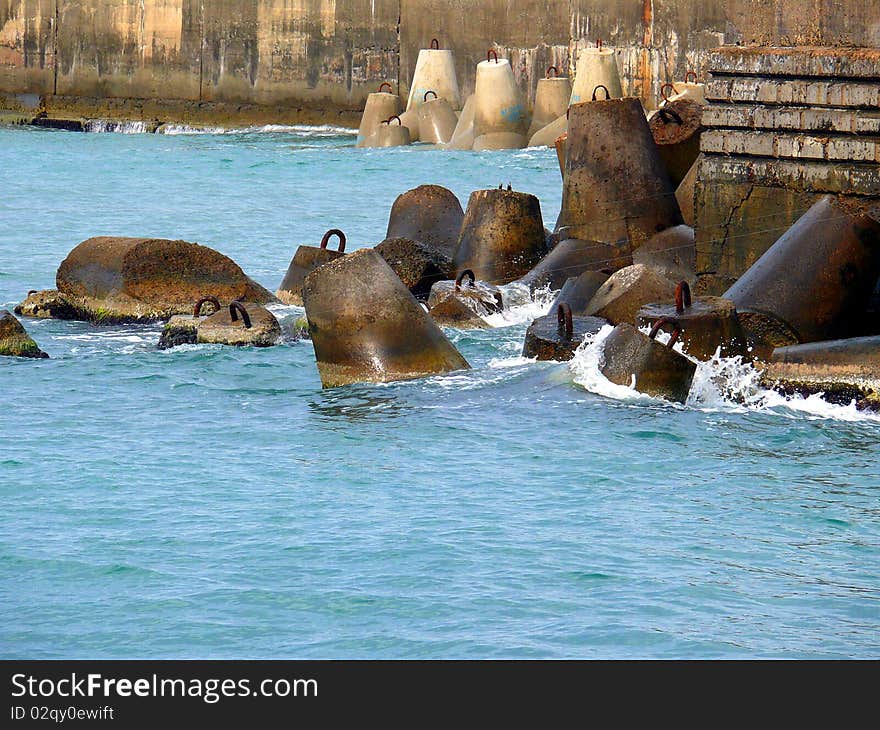 Breakwater in the balck sea, Sochi