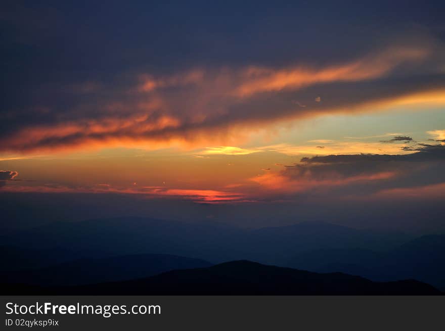 Shutting down of evening sky