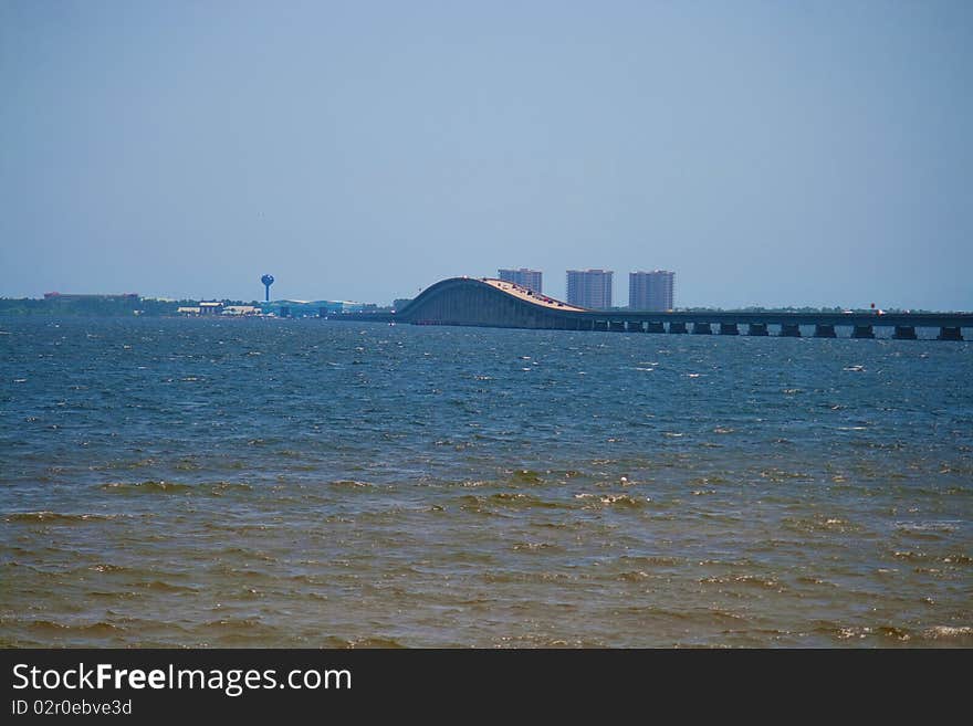 The bridge over the bay entering Destin Florida.