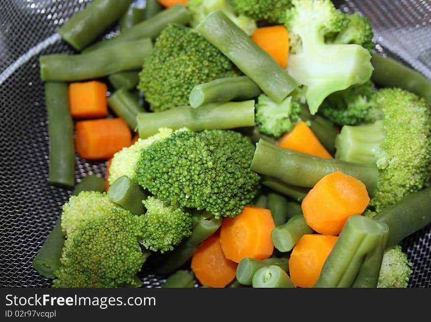 Freshly cooked mixed vegetables waiting to be eaten