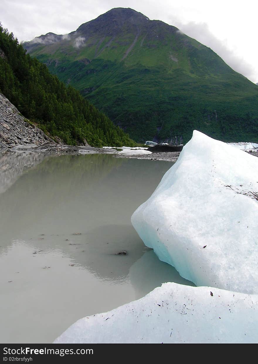 View of Alaska ice sheets and Glaciers