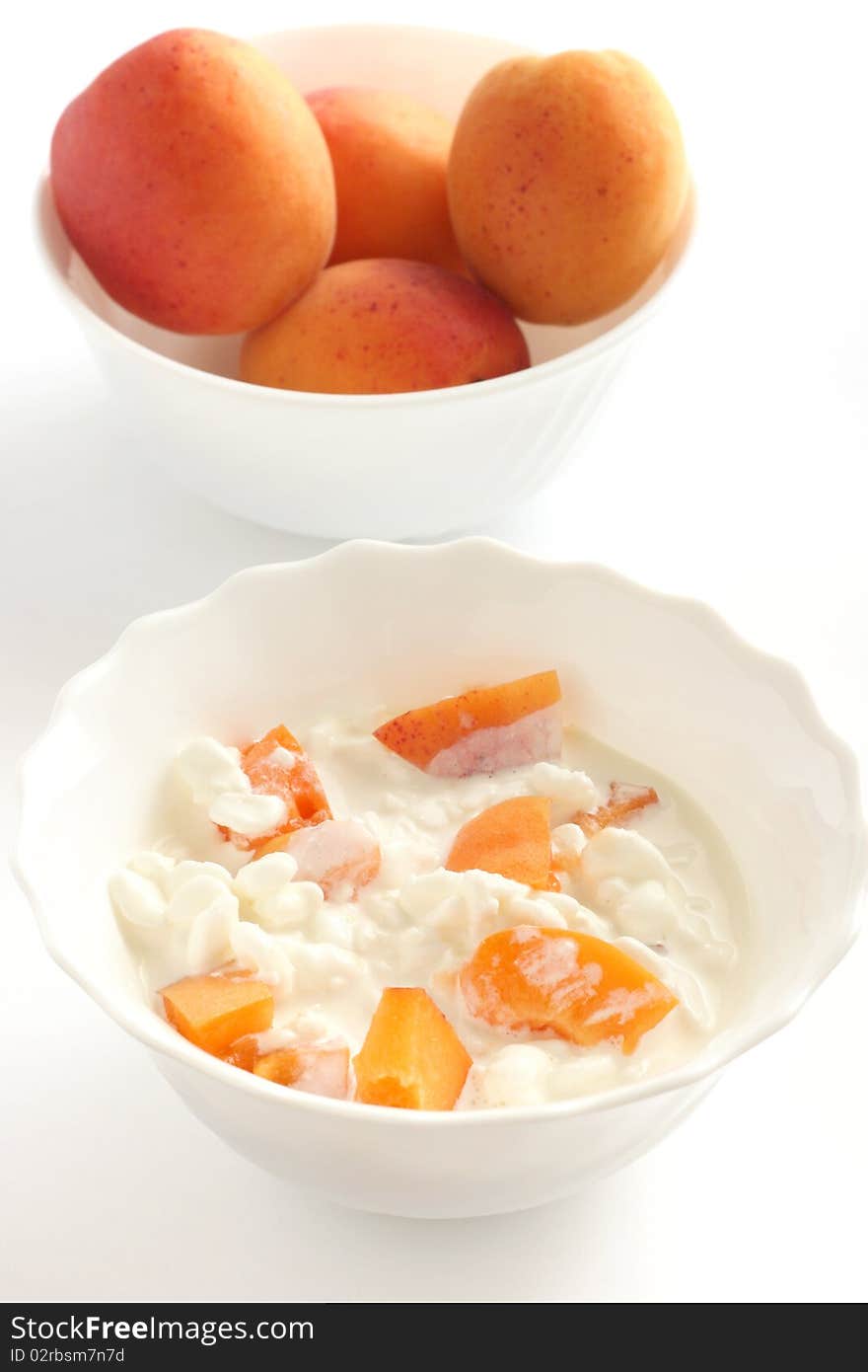 Cottage cheese with apricot