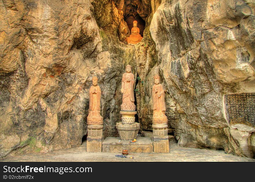 Budda Shrine At The Seven Star Park