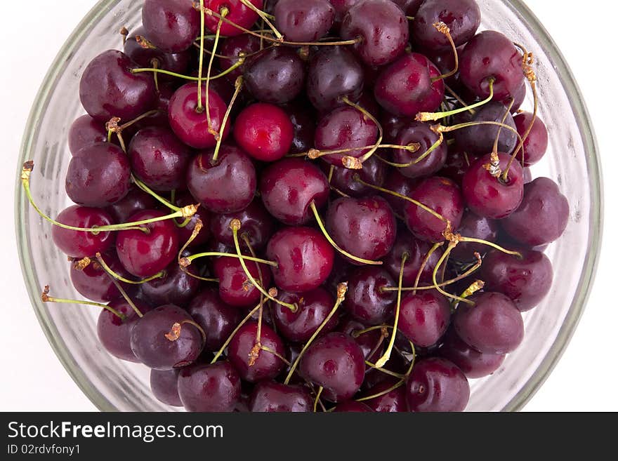 Close-up of cherries in glass bowl