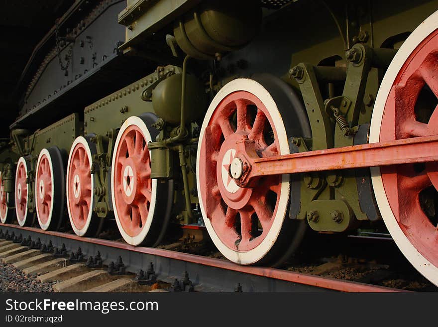 Locomotive wheels