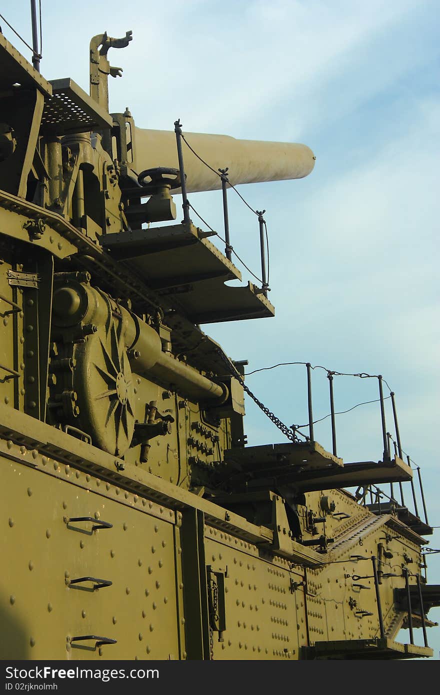 Gun On An Armored Train