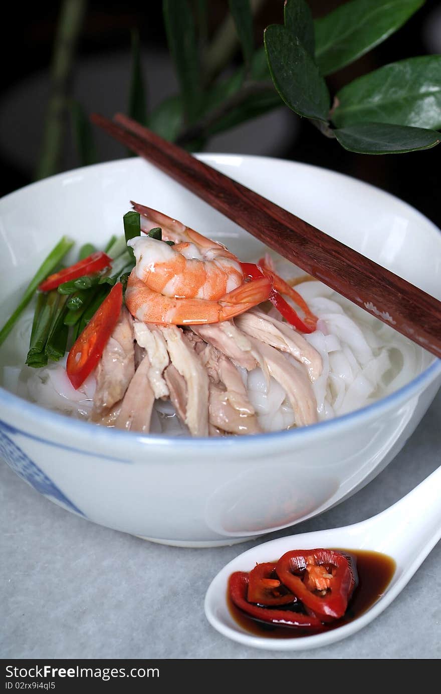 Asian style shrimp and noodles