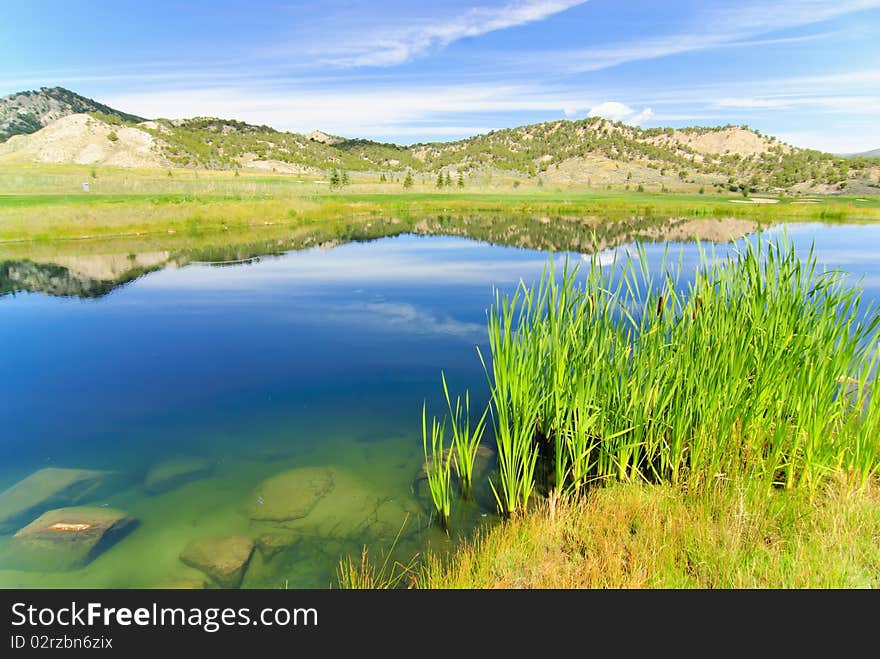 Mountain lake in Colorado Rockies