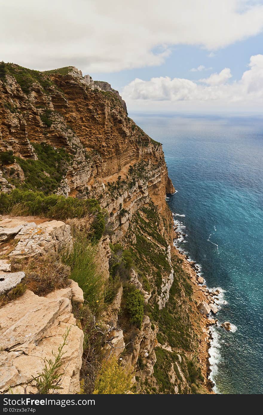 Cliffs and coast near Cassis, France