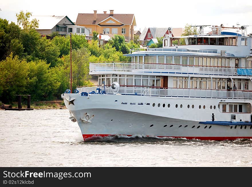 White river cruise boat