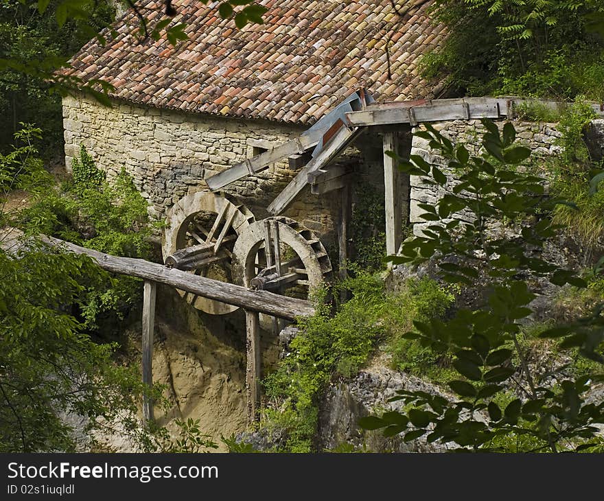 Old Watter Mill