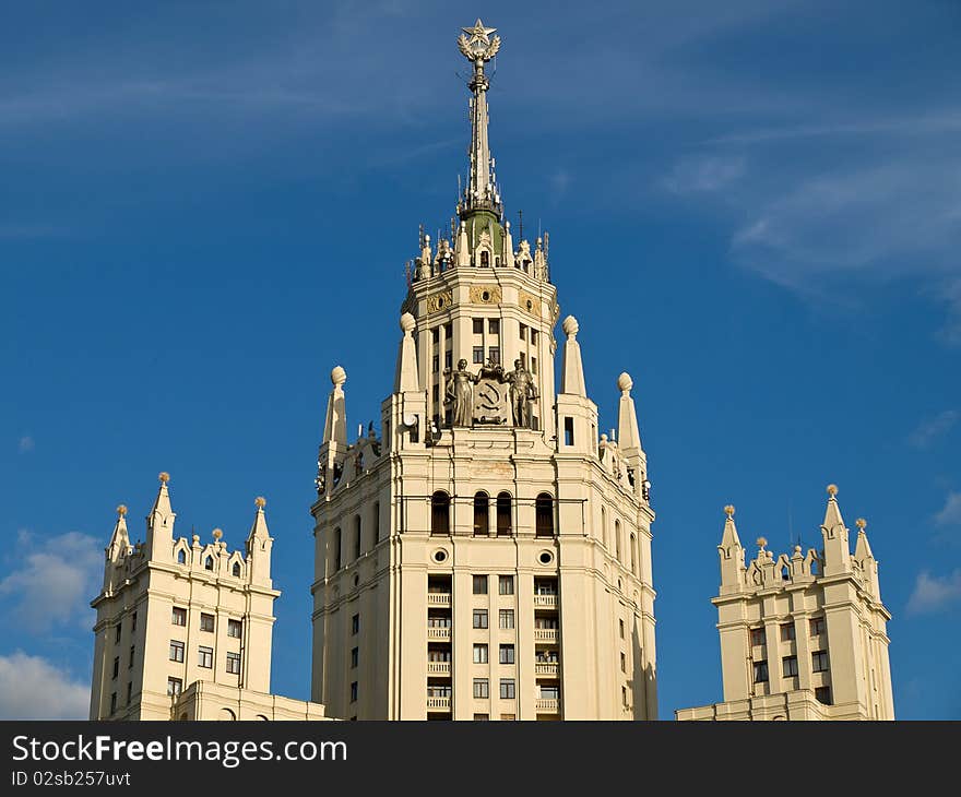 Moscow Stalin large apartment house on the river