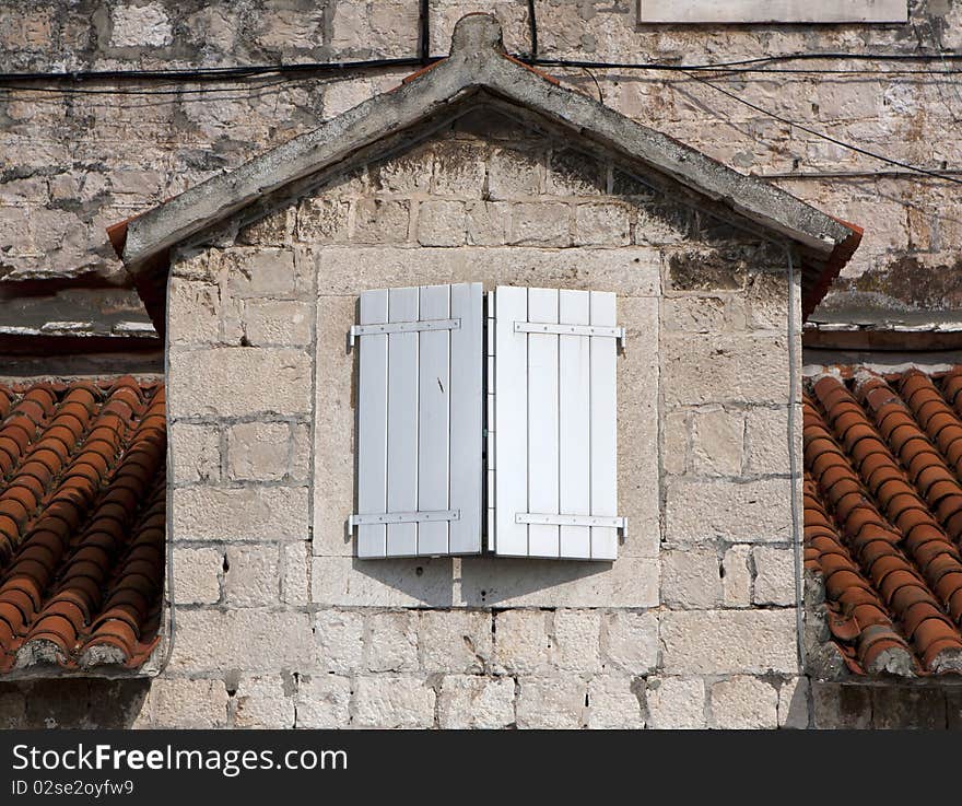 House window architecture