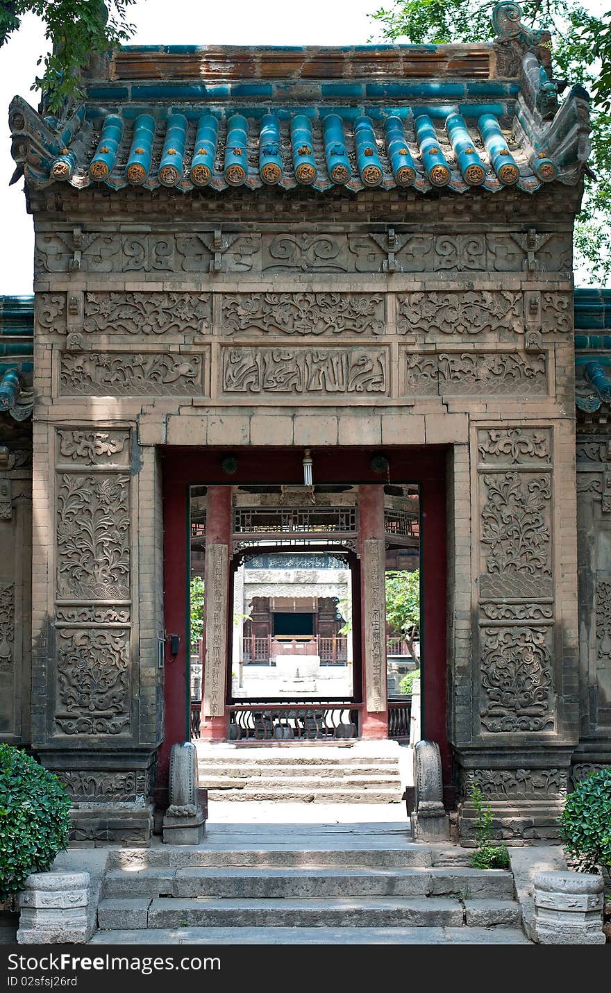 China often focus on the details of classical architecture, often to the rich decoration. China often focus on the details of classical architecture, often to the rich decoration.