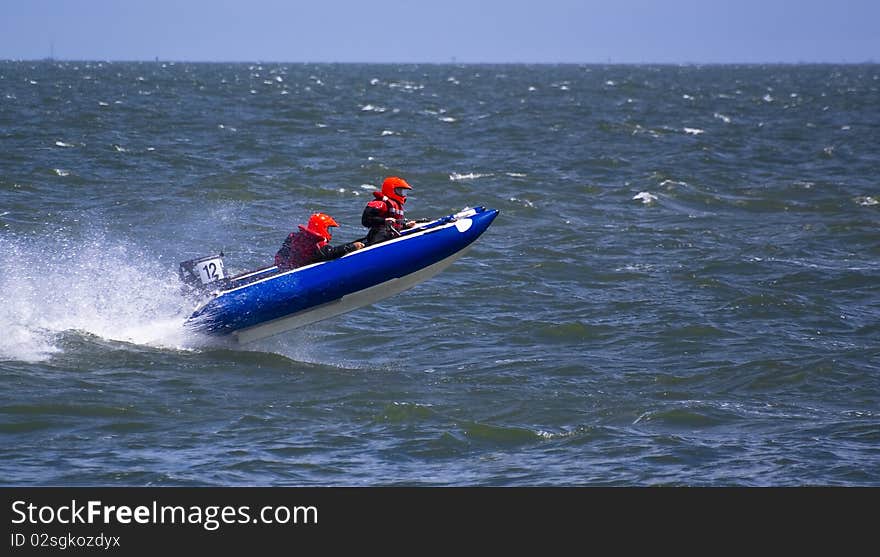 Speedboat Jumping