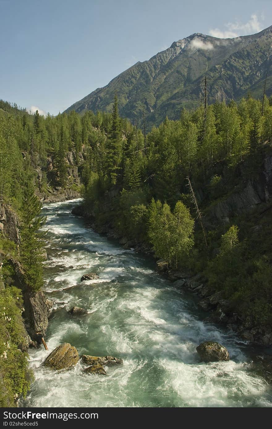 River Kuragan in Altai mountains