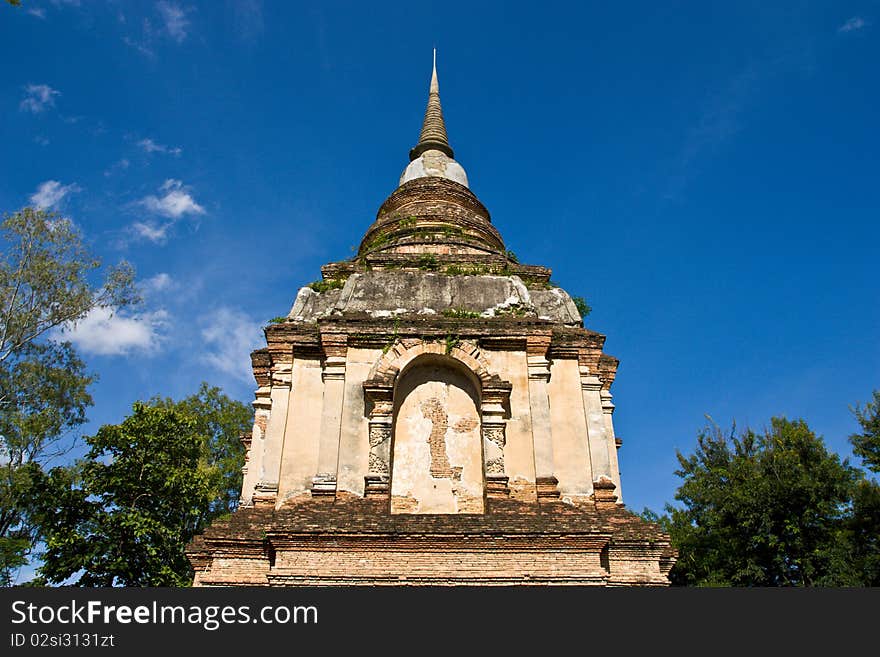 Pagoda in jeadyod temple chiangmai thailand