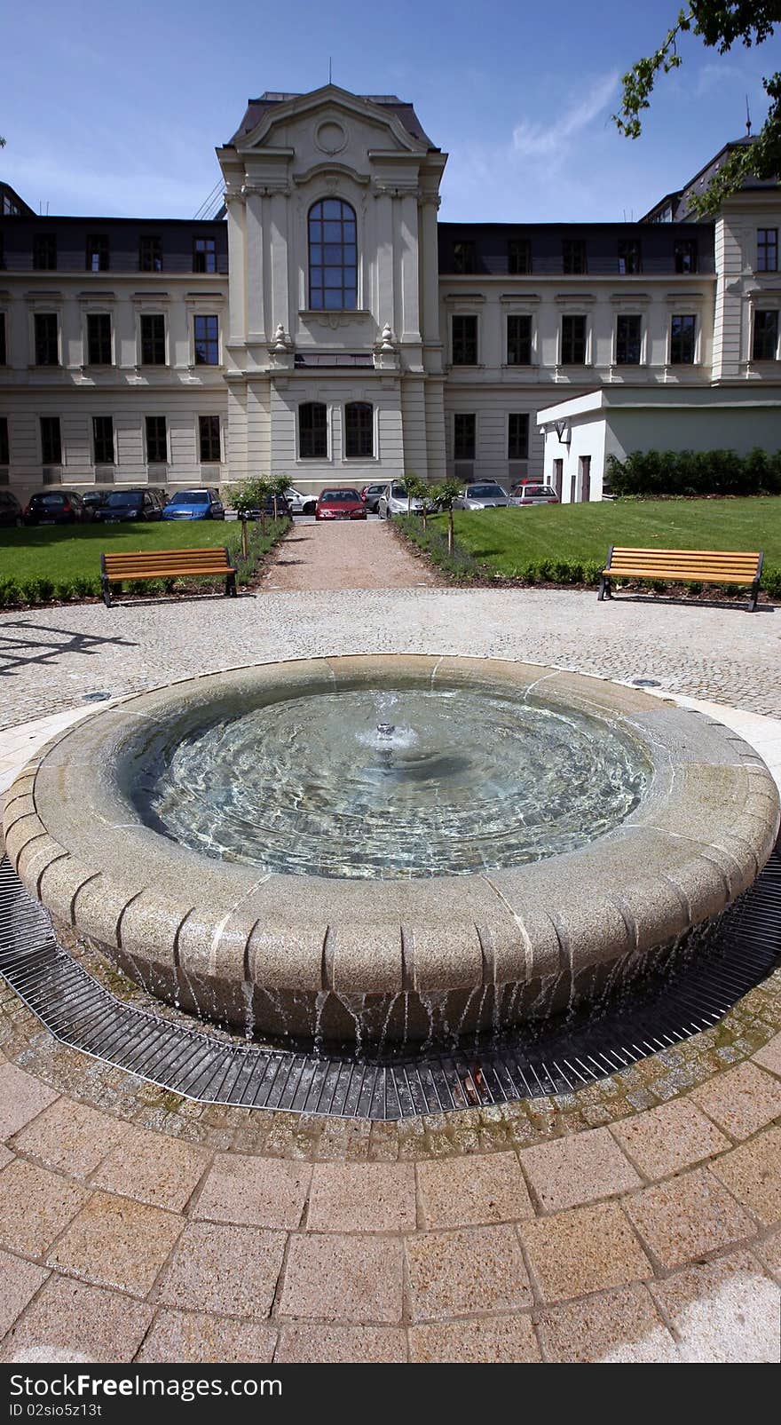 Garden with fountain