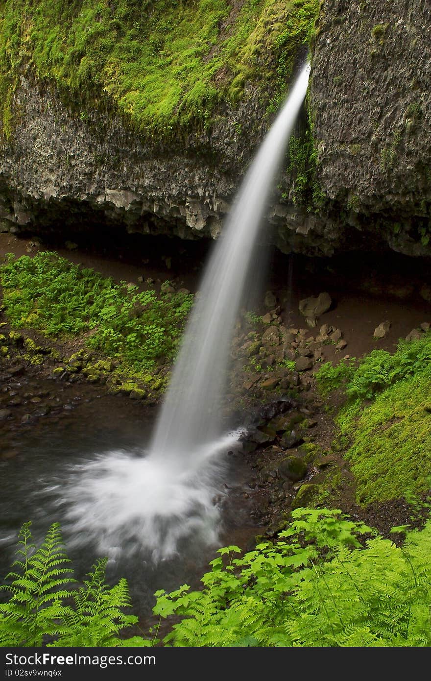 Big waterfalls in Columbia George River in Oregon. Big waterfalls in Columbia George River in Oregon