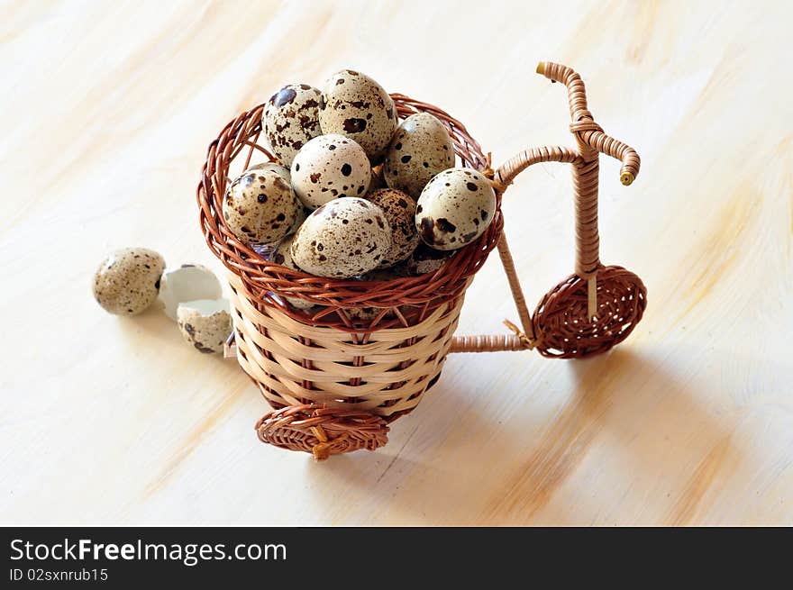 Quail eggs are in a basket-bicycle