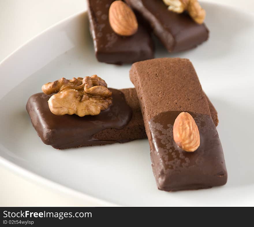 Chocolate biscuit with walnut and almond