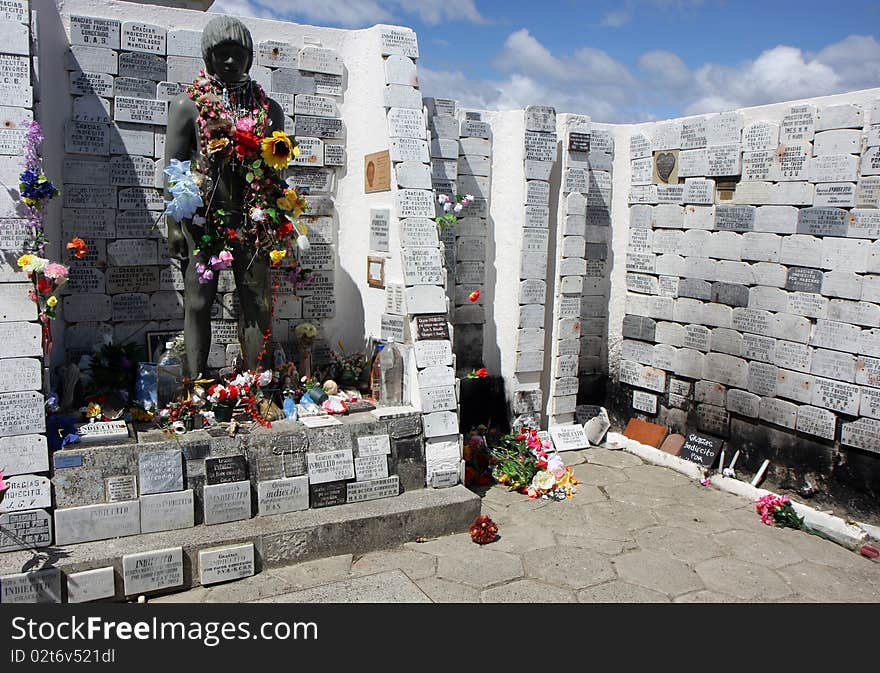 Statue To The Indians In Chile