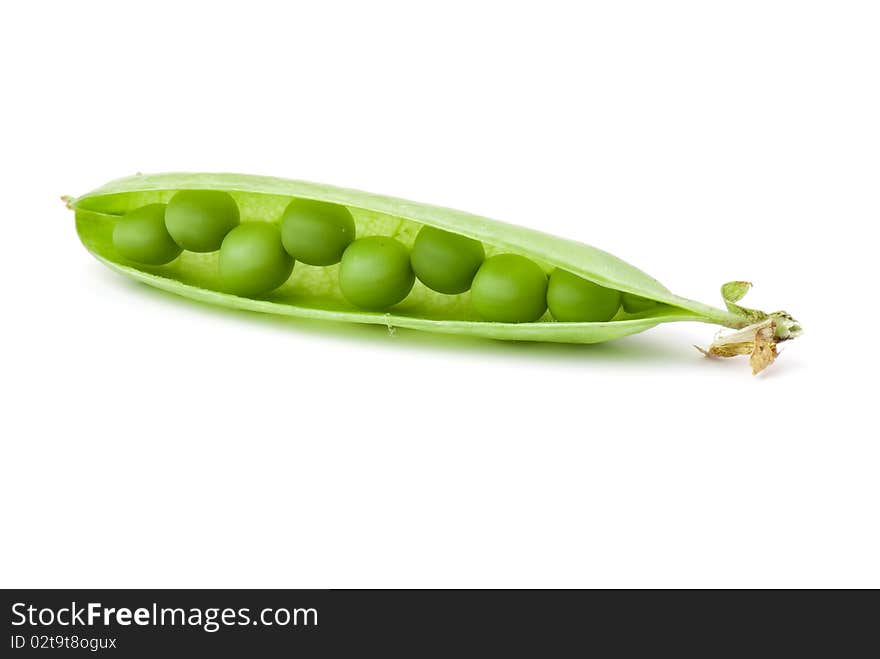 Fresh green peas isolated on a white background. studio photo