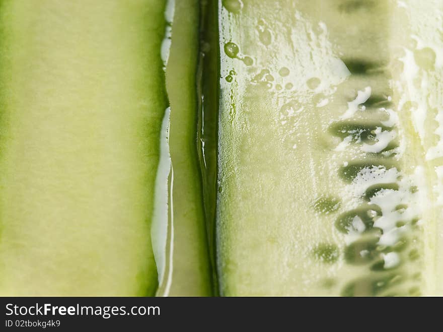 Close up picture of sliced cucumber