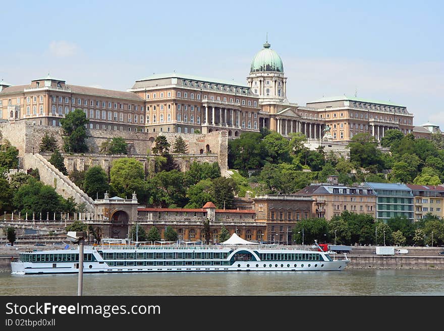 Former Habsburg emperor's palace on castle hill on the Buda side overlooking the Danube. Former Habsburg emperor's palace on castle hill on the Buda side overlooking the Danube.