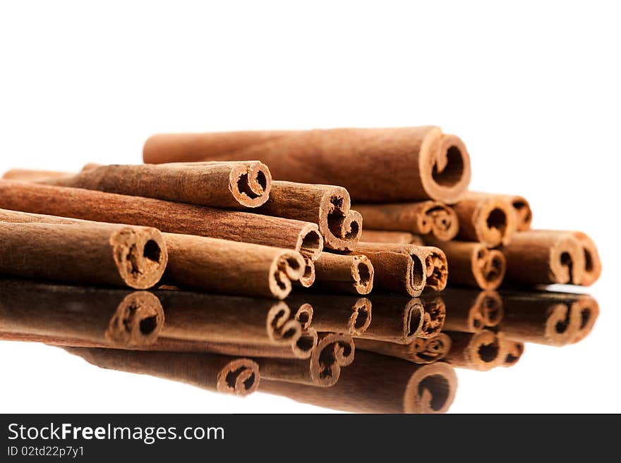 Cinnamon stick isolated