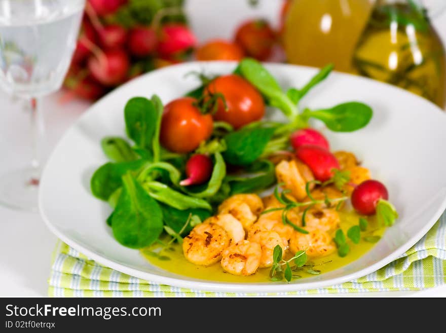 Gourmet,Roasted Prawns with Salad of Corn Salad,radish,Cherry Tomatoes