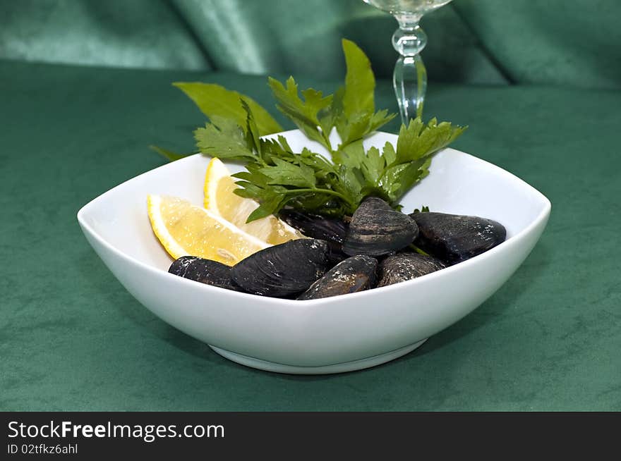 Plate of mussels