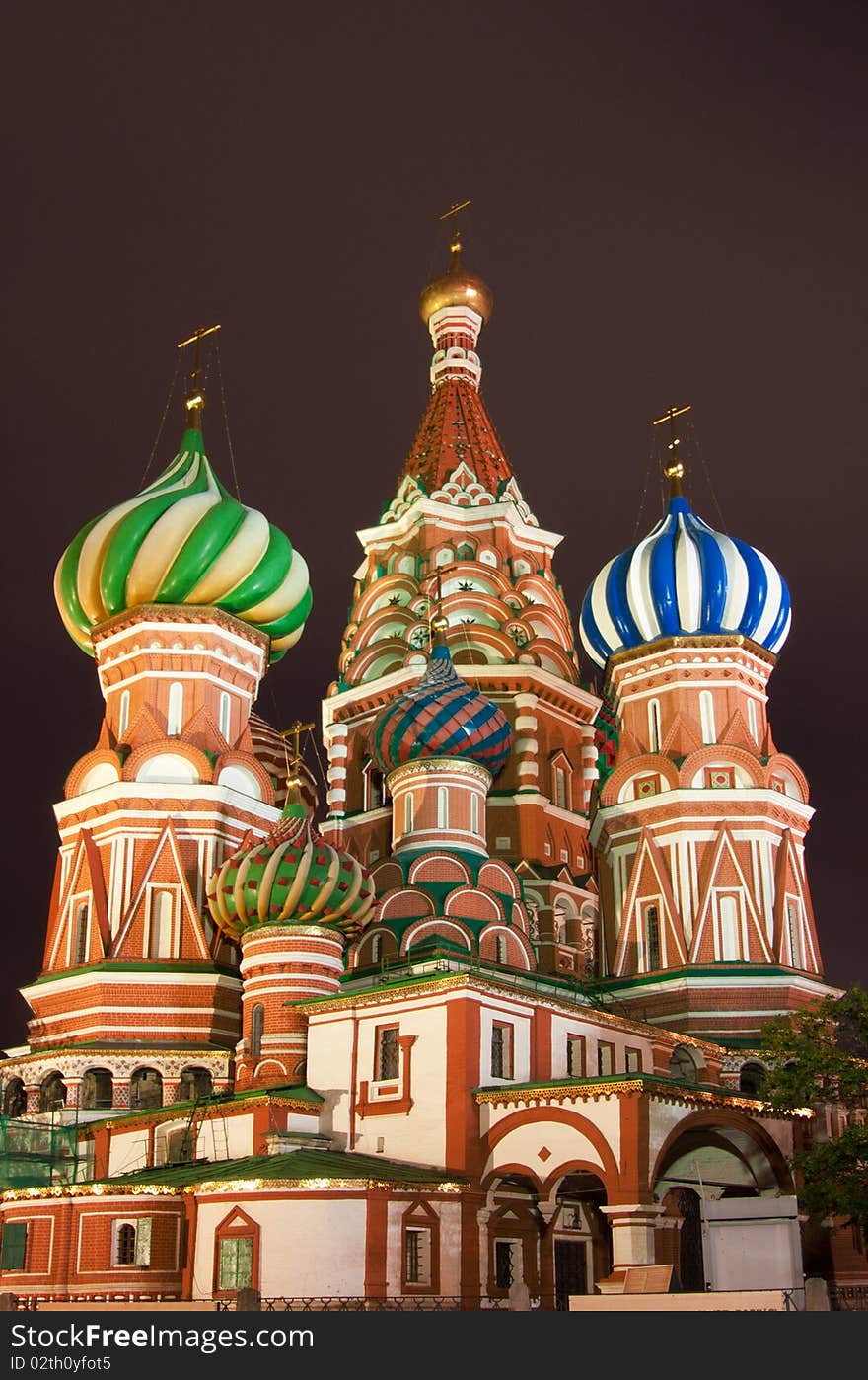 Beautiful cathedral on Red Square at night