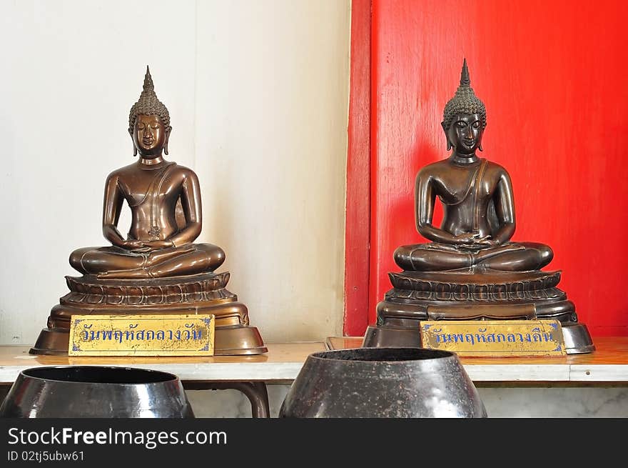 Twin buddha