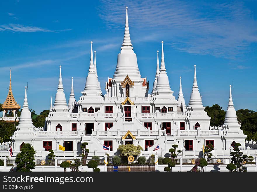 White Pagoda