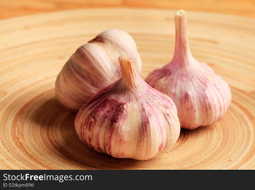 Garlic on a plate