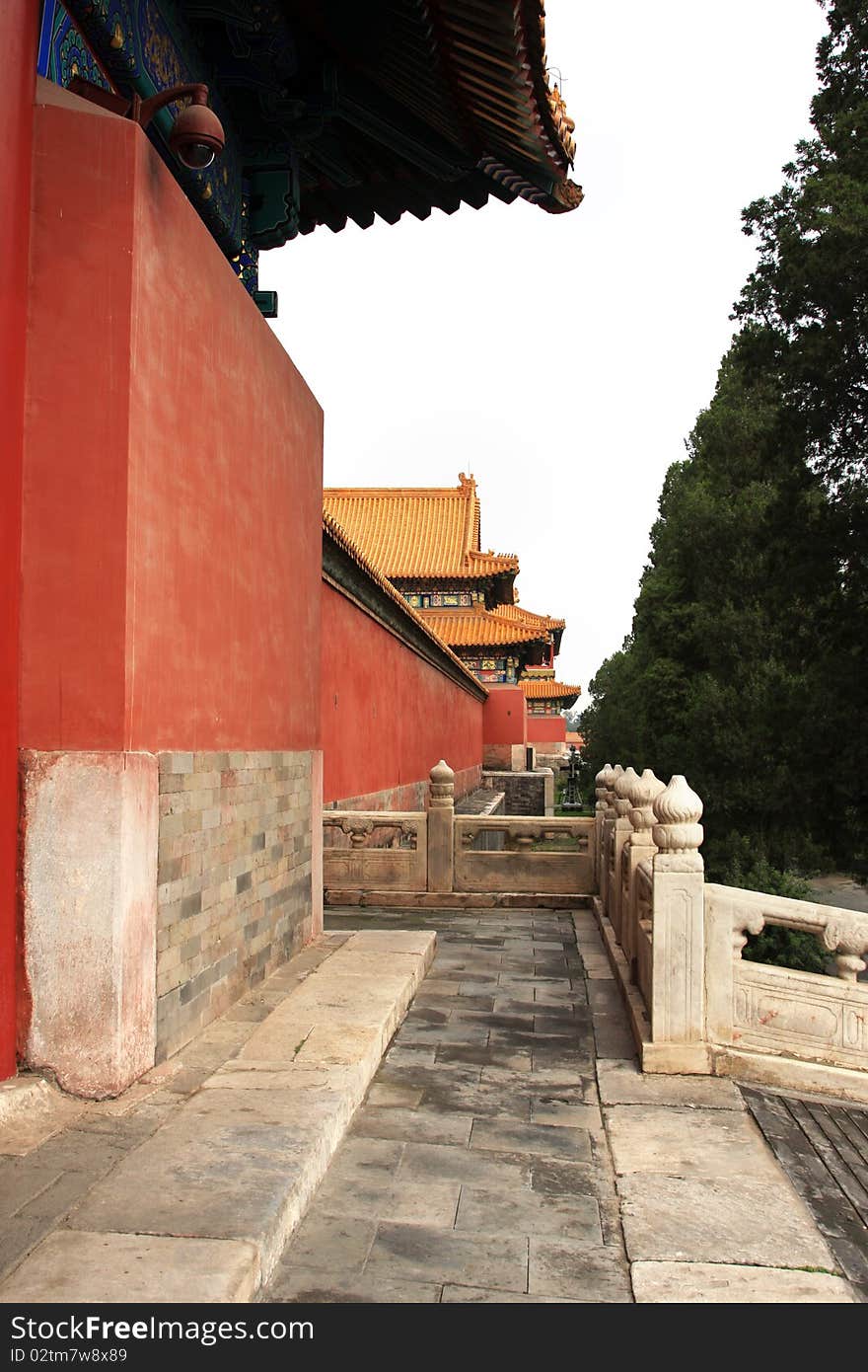 Forbidden City, also known as the Palace Musuem, was the symbol of ancient China and is the biggest museum in modern China