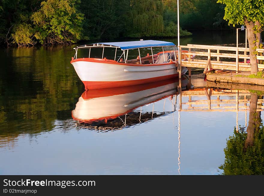 Walking boat in expectation of visitors