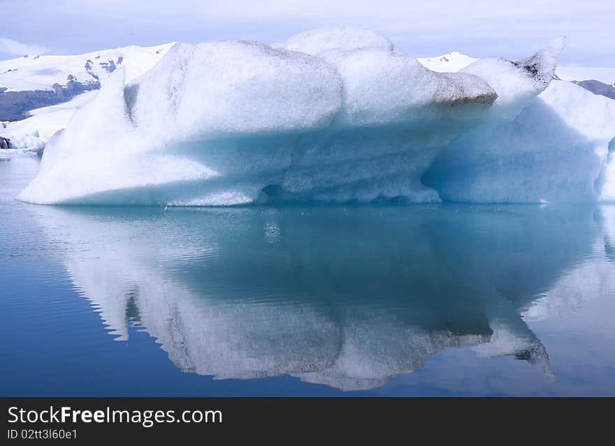 Jokulsarlon lagoon filled with icebergs from Vatnajokul glacier - largest one in Europe. Jokulsarlon lagoon filled with icebergs from Vatnajokul glacier - largest one in Europe