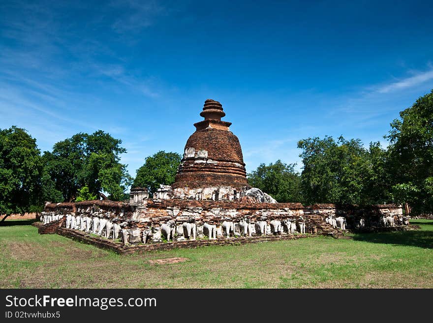 Wat Maheyong, Ayutthaya province. The ancient capital city of Thailand. Wat Maheyong, Ayutthaya province. The ancient capital city of Thailand.