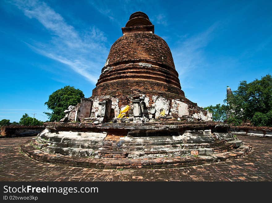 Wat Maheyong, Ayutthaya province. The ancient capital city of Thailand. Wat Maheyong, Ayutthaya province. The ancient capital city of Thailand.