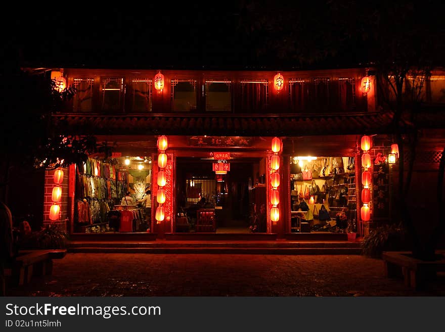 Night scene in Dayan old town