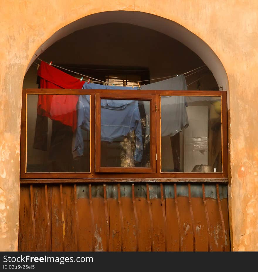 Balcony clothes drying