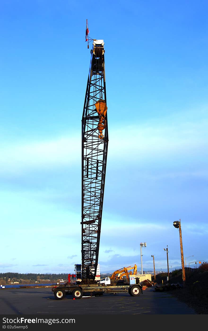 A profile of a heavy duty long arm crane. A profile of a heavy duty long arm crane.