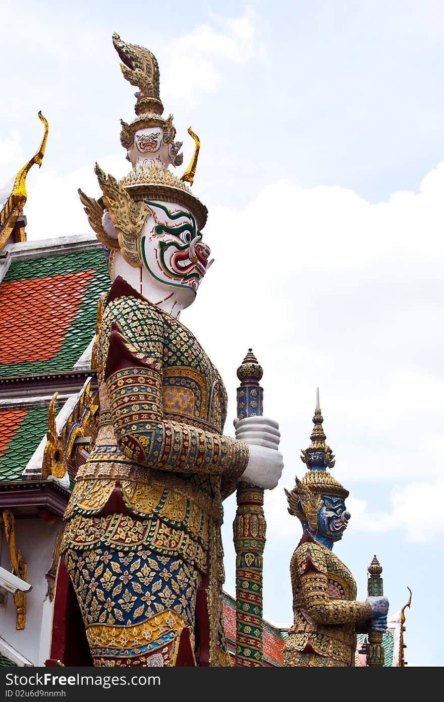 Thai style giant in Wat Po